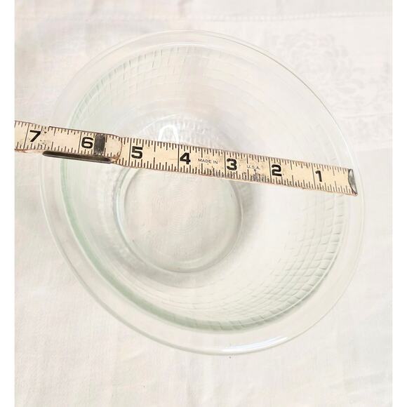 Vintage Pyrex 1.5L Round Borosilicate Glass Bowl Basket Weave Pattern - Picture 4 of 5